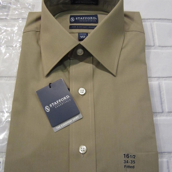 Stafford Other - NEW Stafford Light Brown Fitted Dress Shirt 16.5